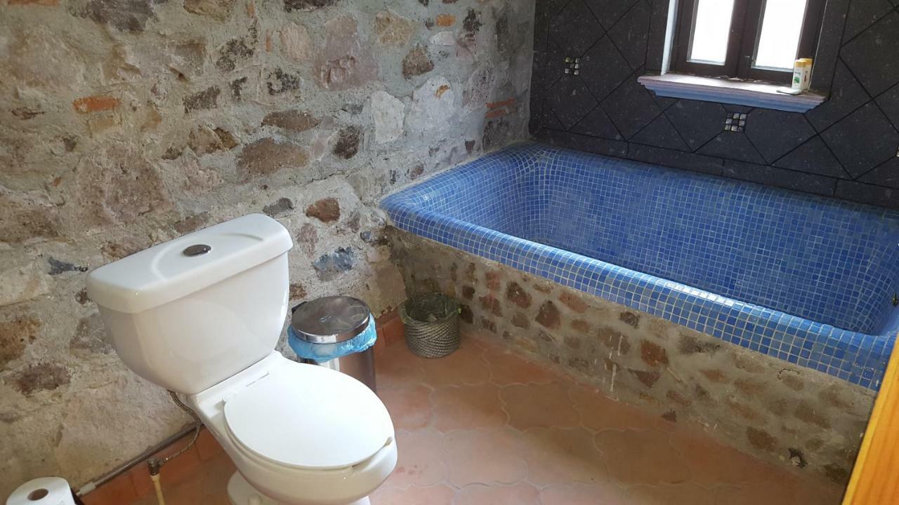 La Casona Azul Bed N Breakfast Santa Rosa de Jauregui Exteriér fotografie