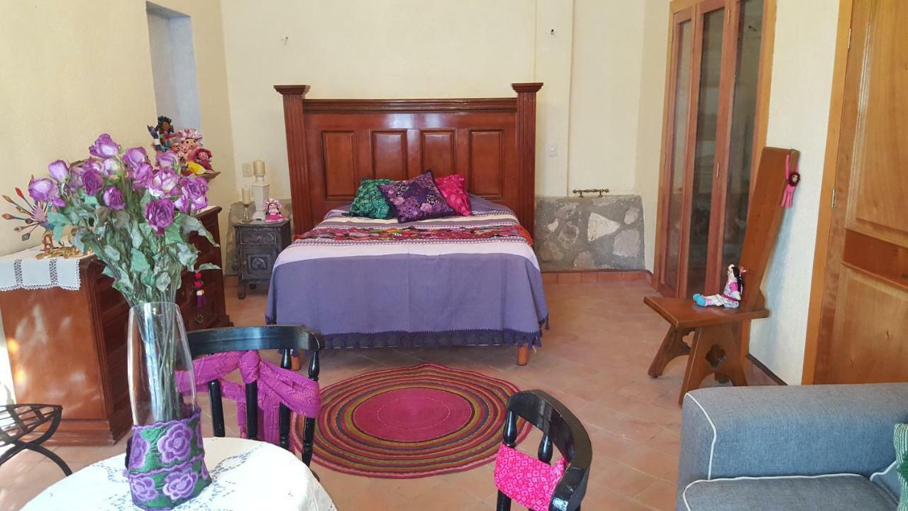 La Casona Azul Bed N Breakfast Santa Rosa de Jauregui Exteriér fotografie